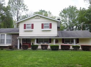876 Forest Hills Dr, Cookeville, TN 38501