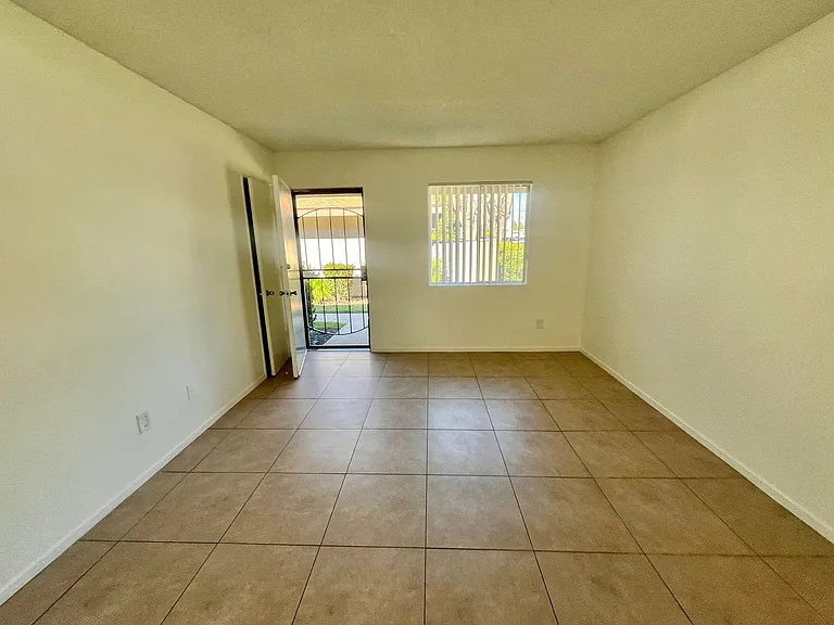 Woodbury Patio Homes — Photo 36