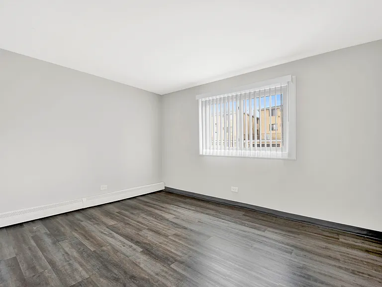 10339 McVicker Ave #1E — Photo 12