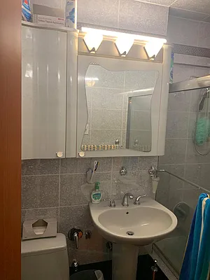 Rented by Elite NY Holdings | media 8