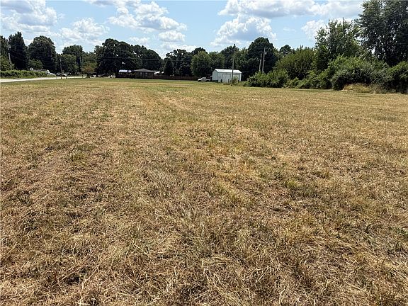 2nd image of 12762 Jim Devault Rd Tract B