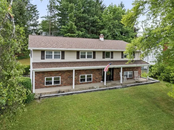 4204 Cheryl Dr, Binghamton, NY 13903