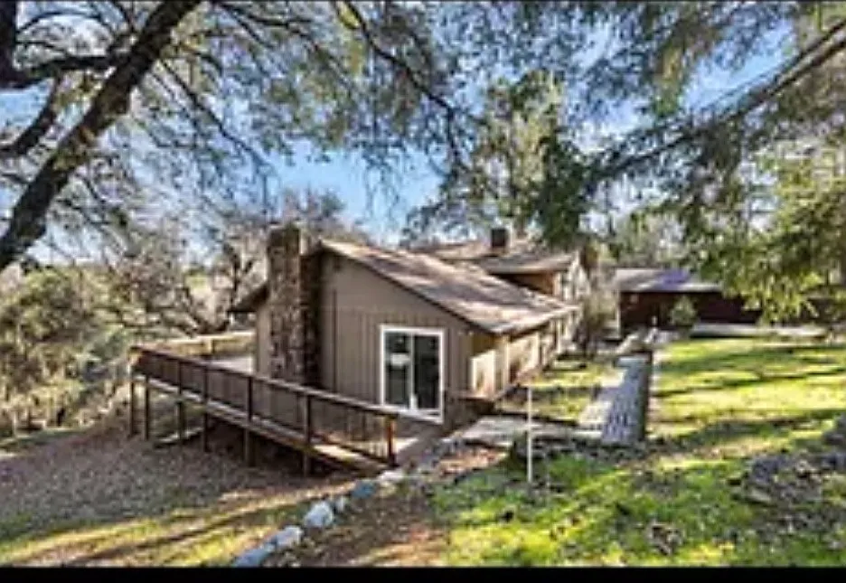 2207 Sweetwater Trl — Photo 2