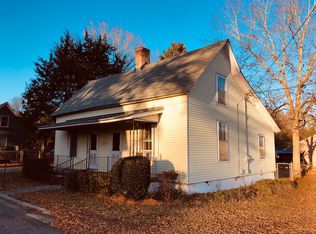 711 Lawrence St, Monroe, GA 30655