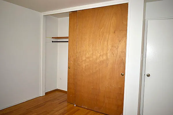 411 Clark Dr — Photo 18