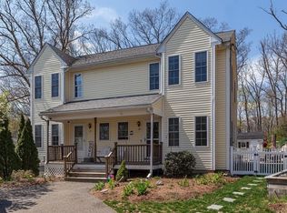 76 Hill Ave, Franklin, MA 02038