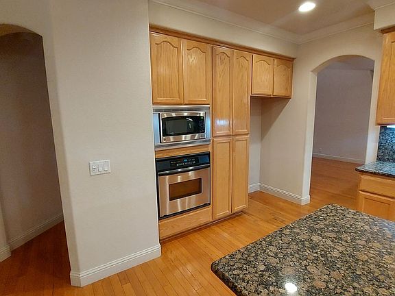 4th image of 2604 Javan Ln