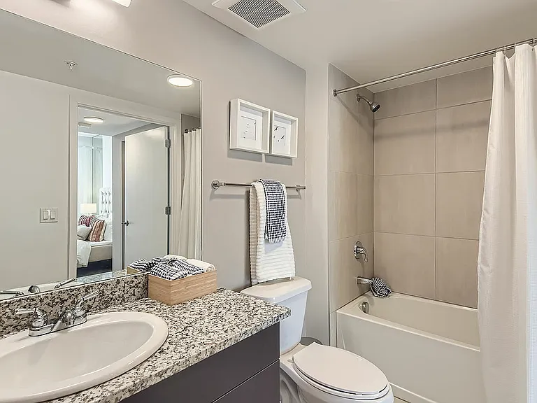 15350 SW 136th St - Web Quality - 020 - 24 Model Primary Bathroom
