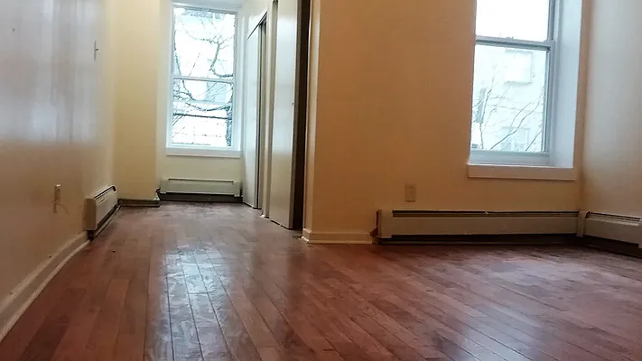 Rented by Loyal Realty NY Corp | media 7