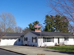 222 W St S, Kewanee, IL 61443