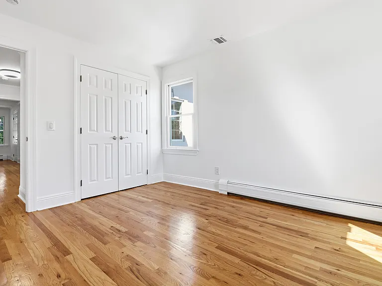 519 Summit Ave — Photo 33