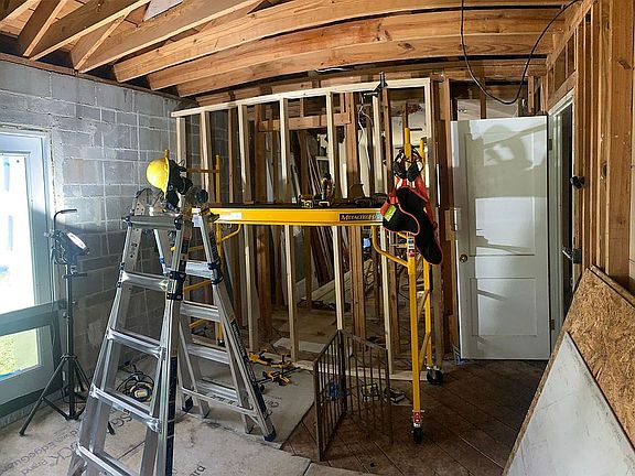 5th image of 602 Lake Como Cir