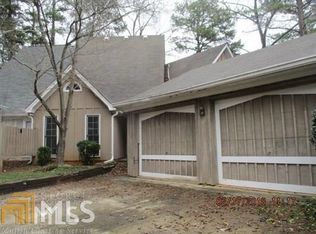 5089 Highland Ct, Stone Mountain, GA 30088