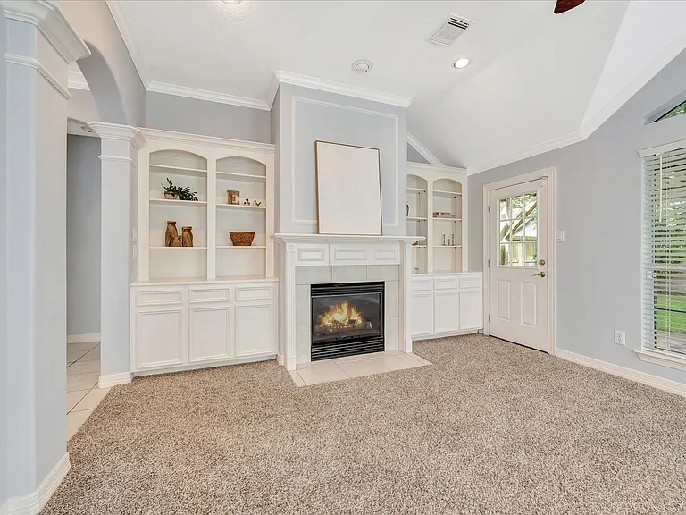 2421 Baycrest Dr — Photo 20