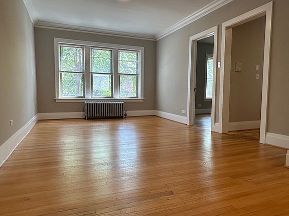 2nd image of 6558 S Fairfield Ave #2