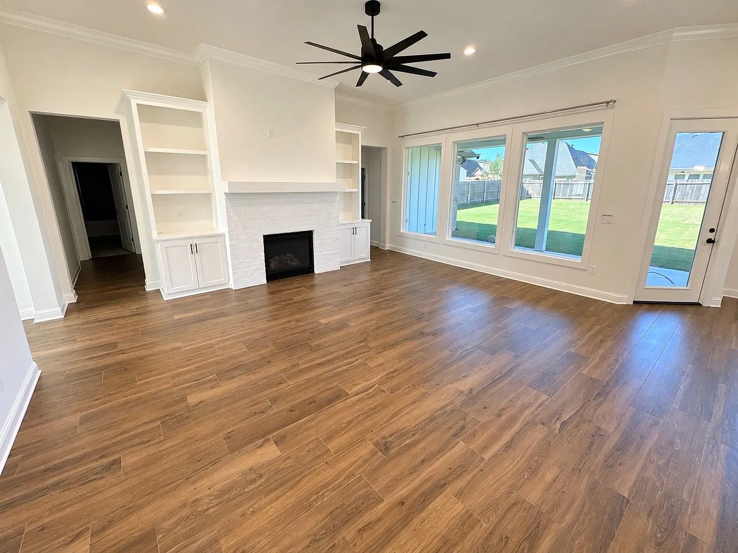 Benton Home! — Photo 2