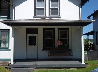445 Hill St, Beech Bottom, WV