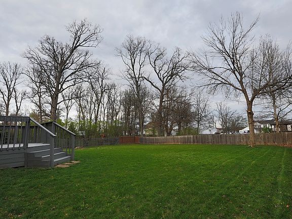 4th image of 5484 Forest Glen Dr