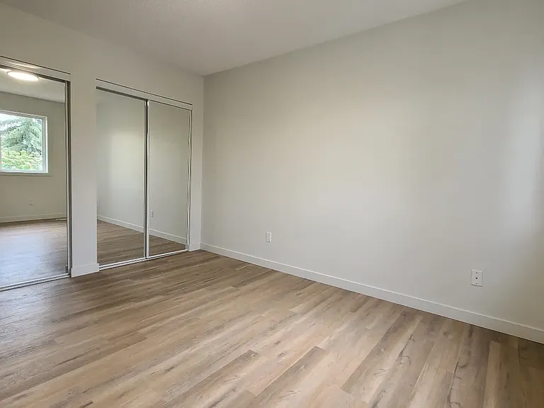 17815 95th St NW #PREMIUM — Photo 10