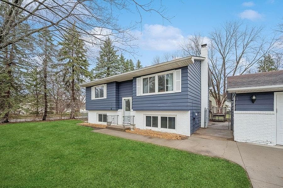 1st image of 4936 Georgia Ln