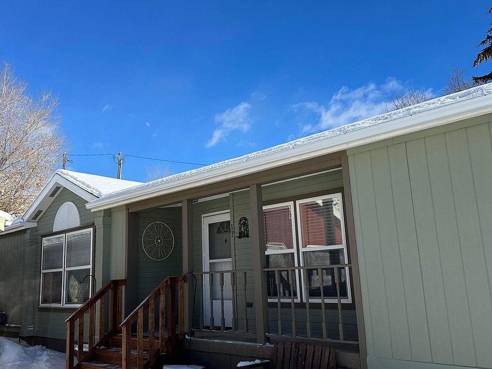 1st image of 17 White Ln