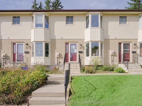 275 George St #23, Ingersoll, ON N5C 4A9