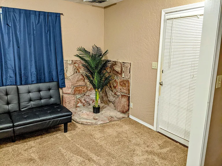 1580 S Destry Ln — Photo 16