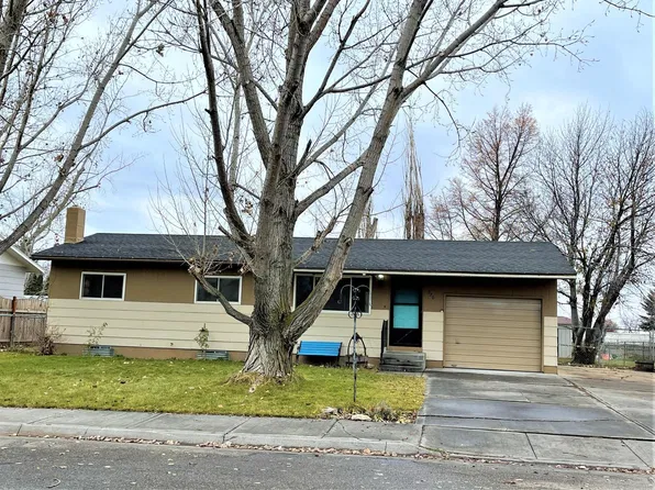 570 Cardinal Dr, Shelley, ID 83274