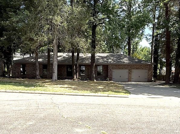 702 Forrestwood Ct