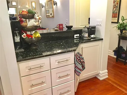 Rented by Bank Neary | media 59