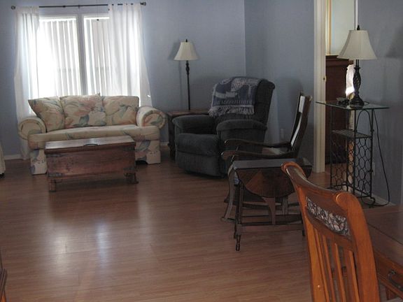 5th image of 49 Habersham Dr
