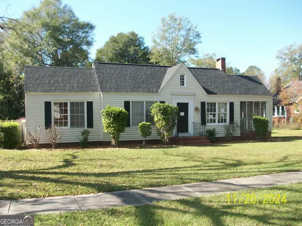 73 S Dooley St #235, Hawkinsville, GA 31036