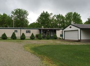 7154 Holland Rd, Brookville, IN 47012