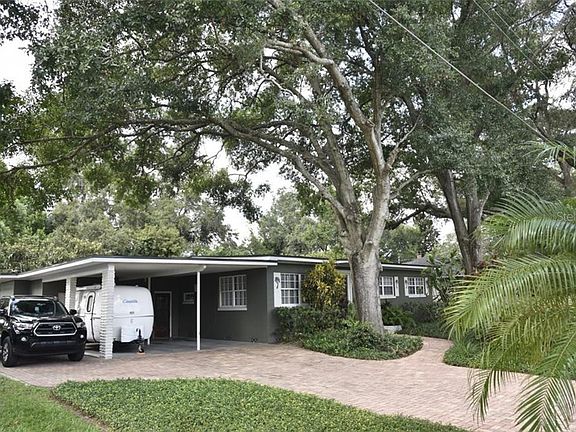 2nd image of 1641 Poe Ave