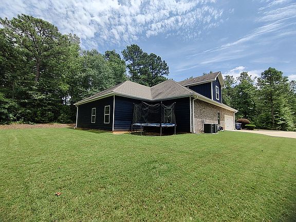 4th image of 80 Lee Road 2182