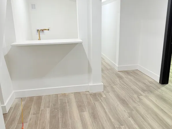 530 45th Street image 26 of 36