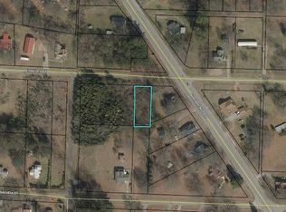 703 Berkeley St, Chesnee, SC 29323