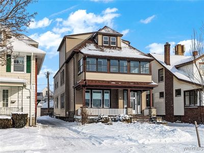 131 N Park Ave, Buffalo, NY, 14216