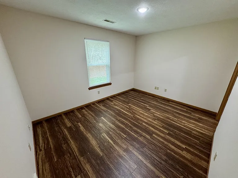 426 Oakwood Ave #C — Photo 7
