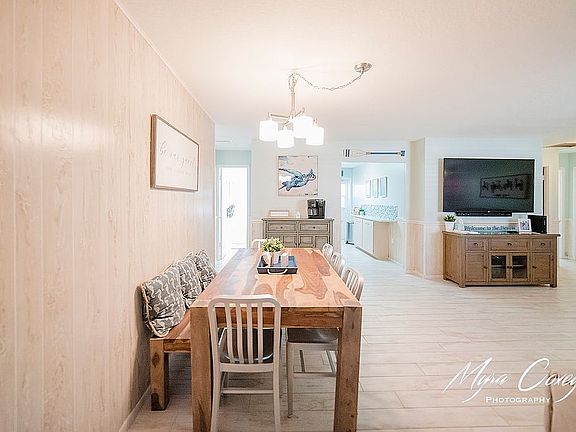 5th image of 1770 Gulf Blvd Unit 5