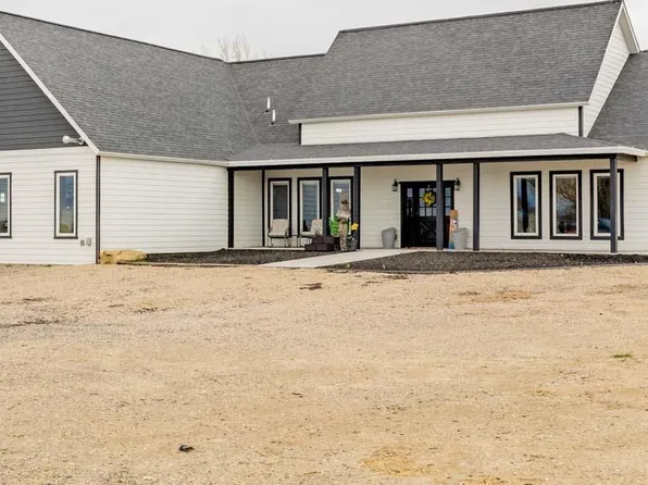 1070 Road 16, Powell, WY 82435