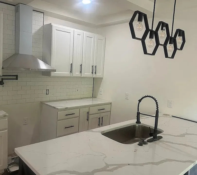 182 Dixon Cir