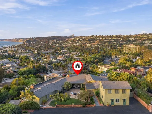 7865 E Roseland Dr, La Jolla, CA 92037