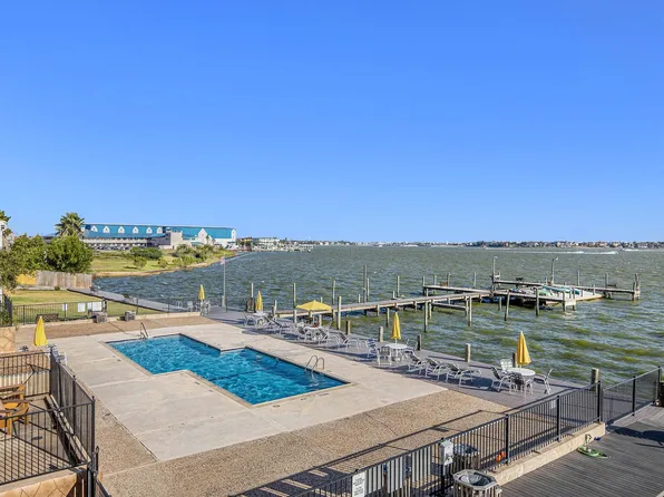 3535 Nasa Road 1 #104, Seabrook, TX 77586
