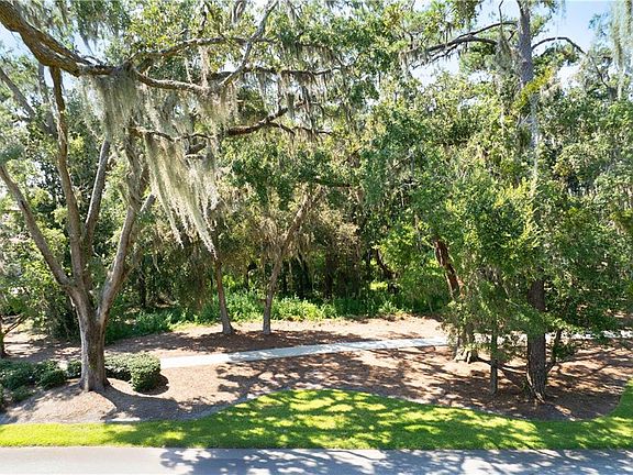 3rd image of 303 Hawkins Island Dr