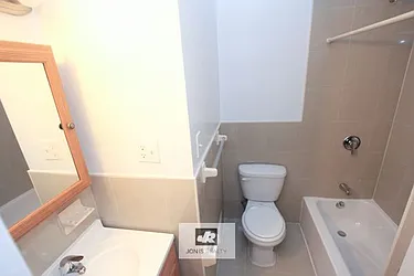 Rented by Jonis Realty