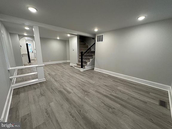 2nd image of 11 Mill St