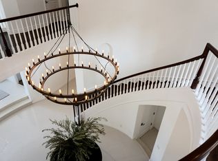 22457 N Summit Ridge Cir, Chatsworth, CA 91311