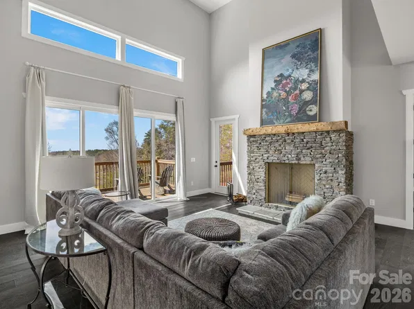 345 Preservation Trl, Columbus, NC 28722