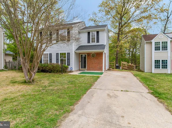 6518 Alopex Ct, Waldorf, MD 20603